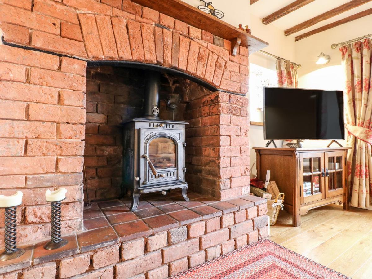 Bellamour End Cottage Rugeley Exterior photo