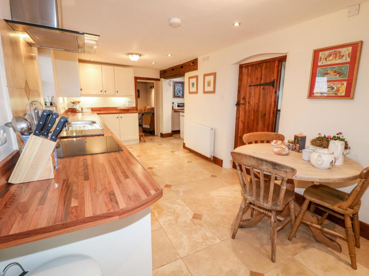Bellamour End Cottage Rugeley Exterior photo