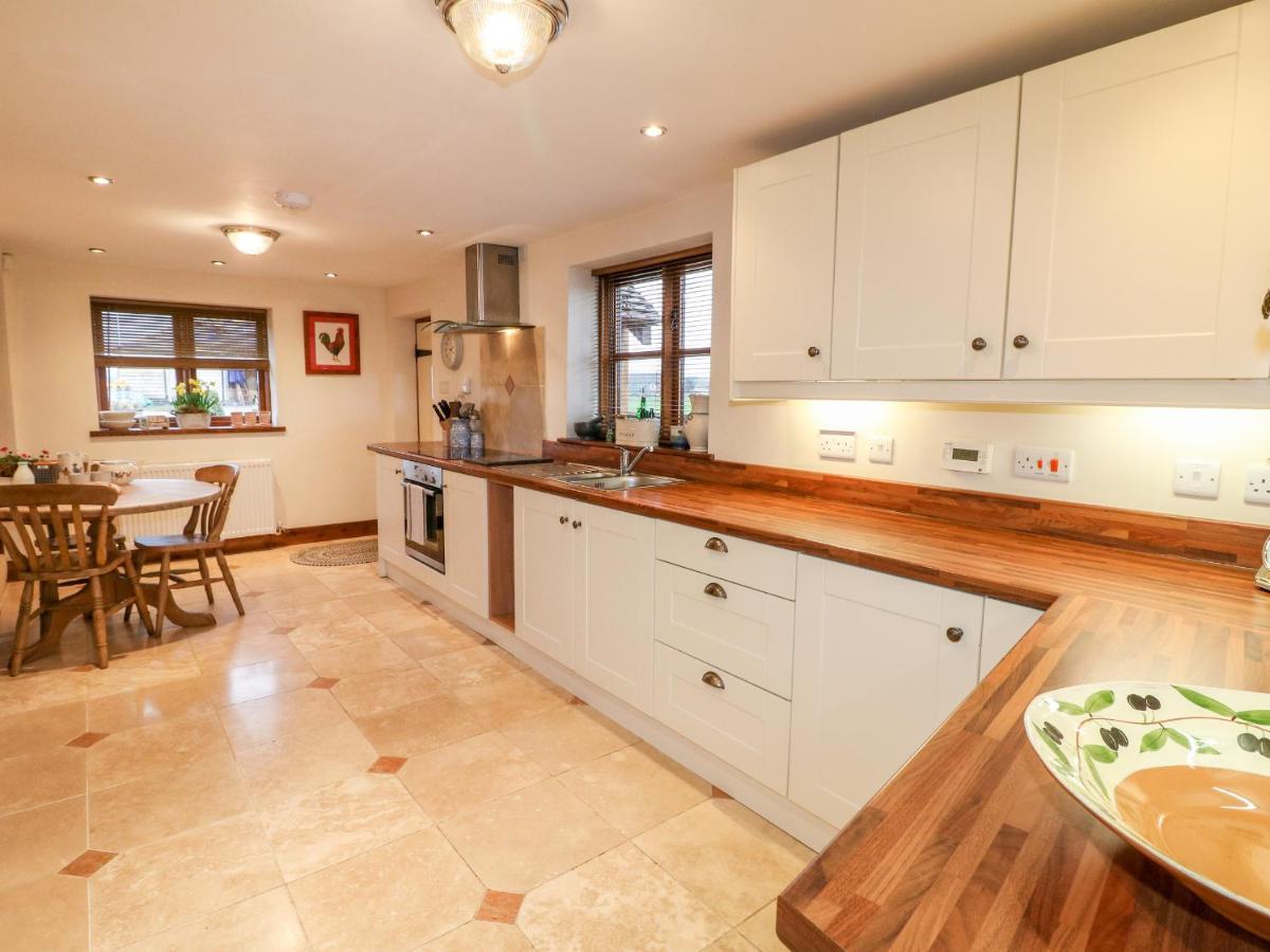 Bellamour End Cottage Rugeley Exterior photo