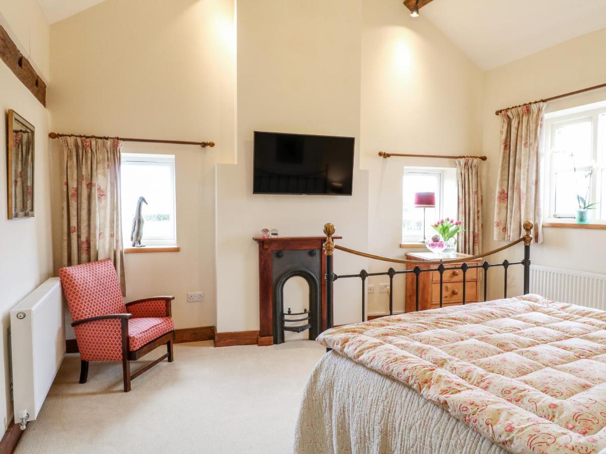Bellamour End Cottage Rugeley Exterior photo